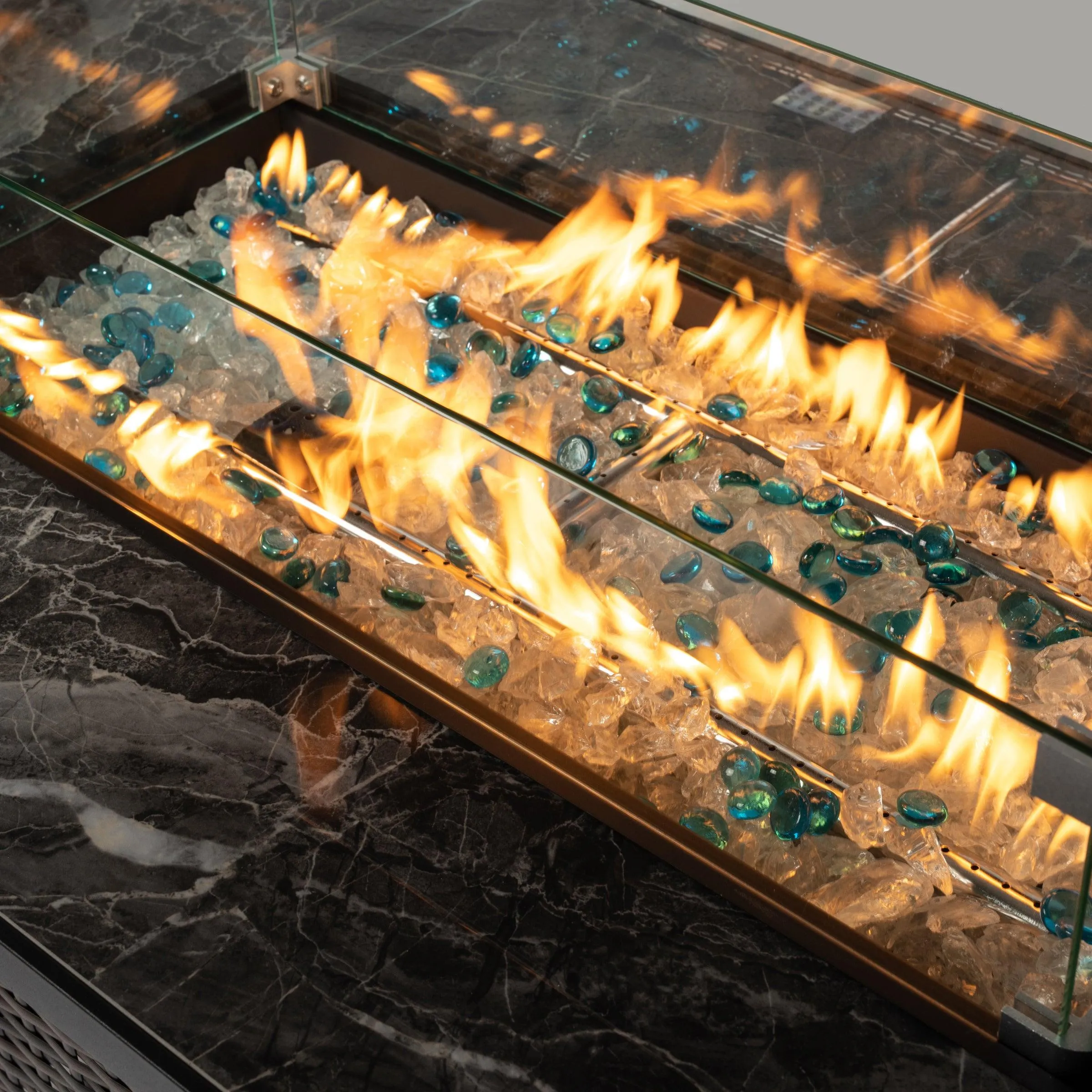 44" Outdoor Fire Pit Table, Propane Gas Fire Table with Ceramic Tabletop.