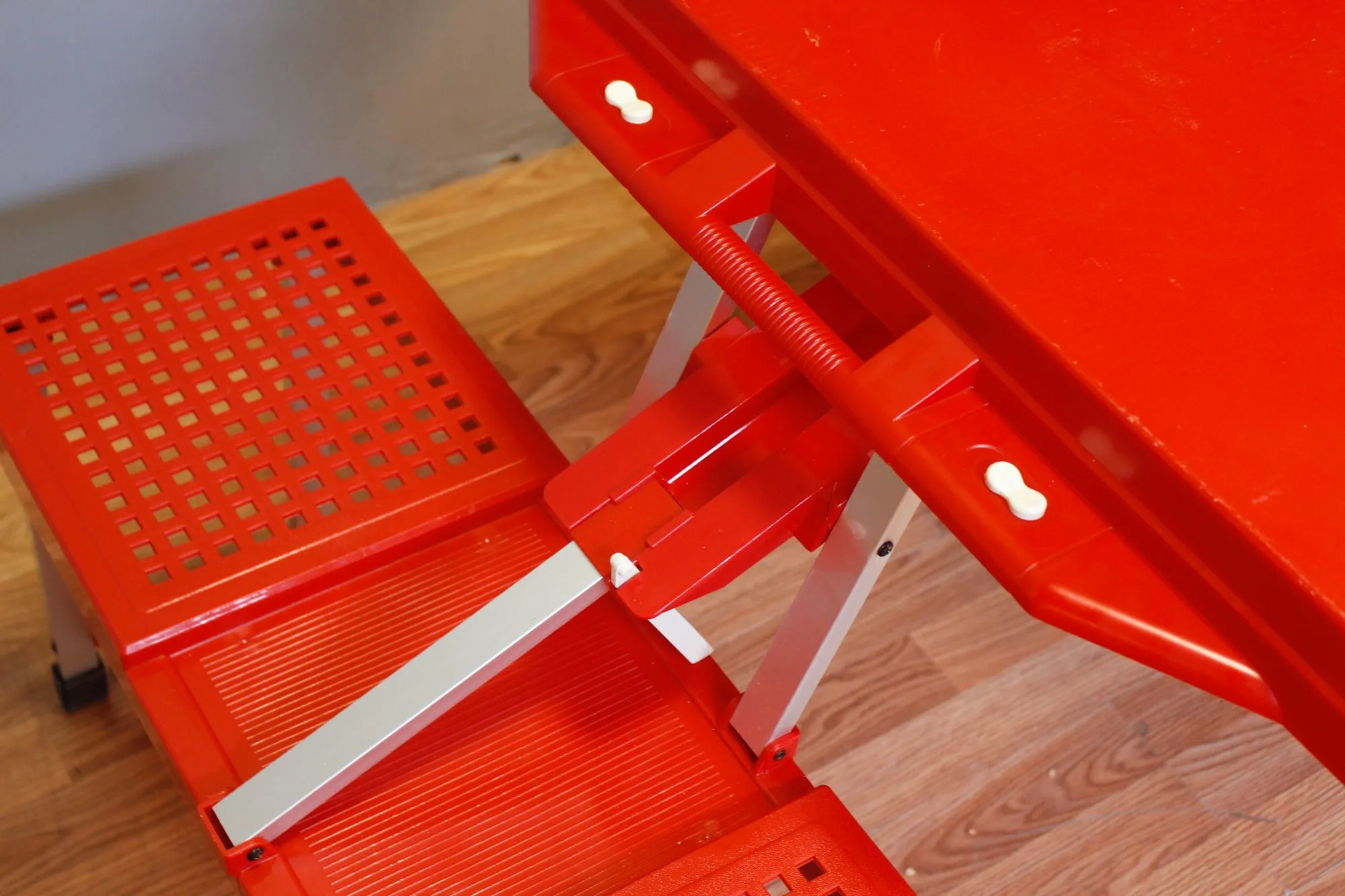 Budweiser Red Portable Leisure Table
