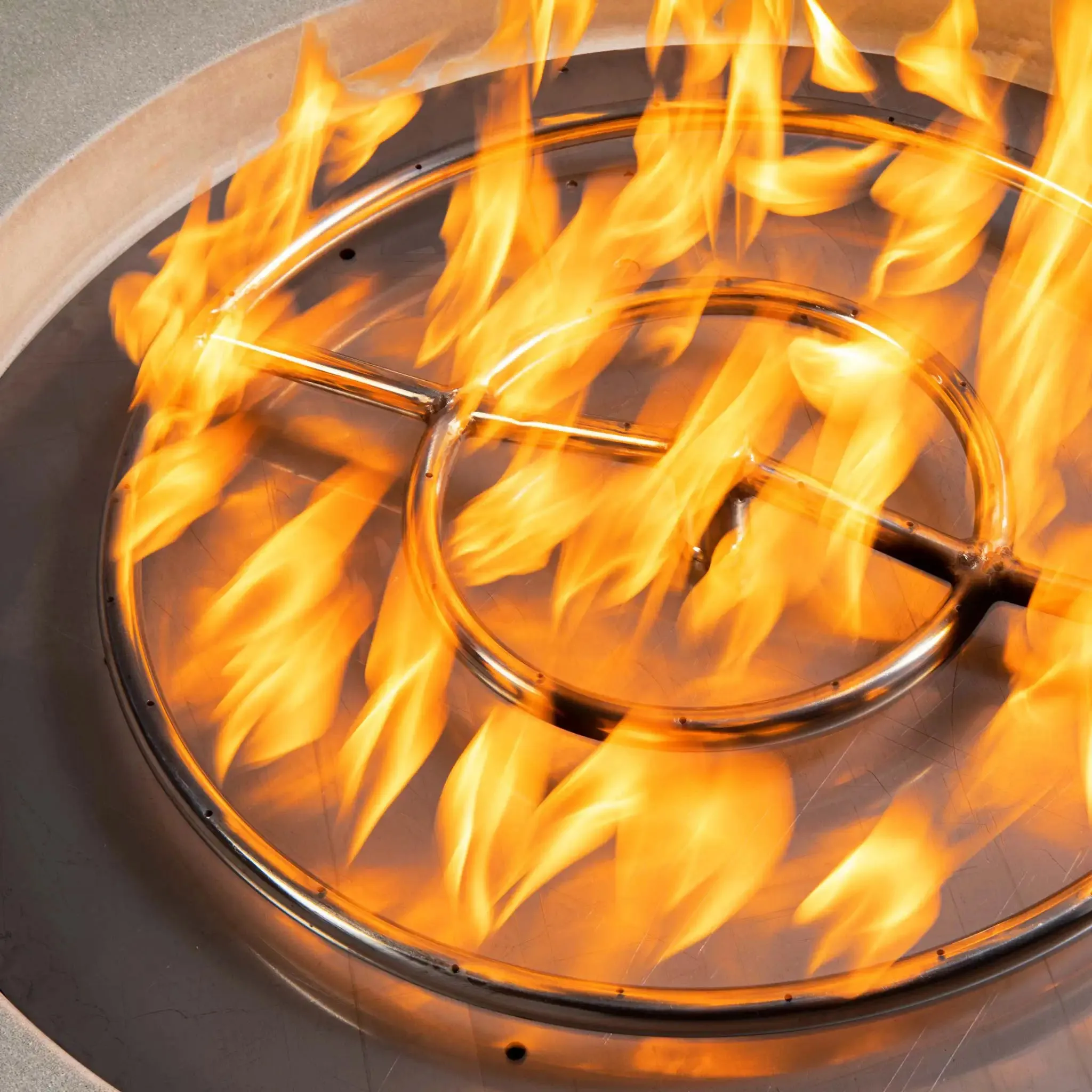 Gravity 36" W Beige Round Concrete CSA Electronic Ignition On/Off Natural Gas Fire Pit - SD-FP-GRAV-3616-BEIG-ELECCSAOO-NG by Starfire Designs