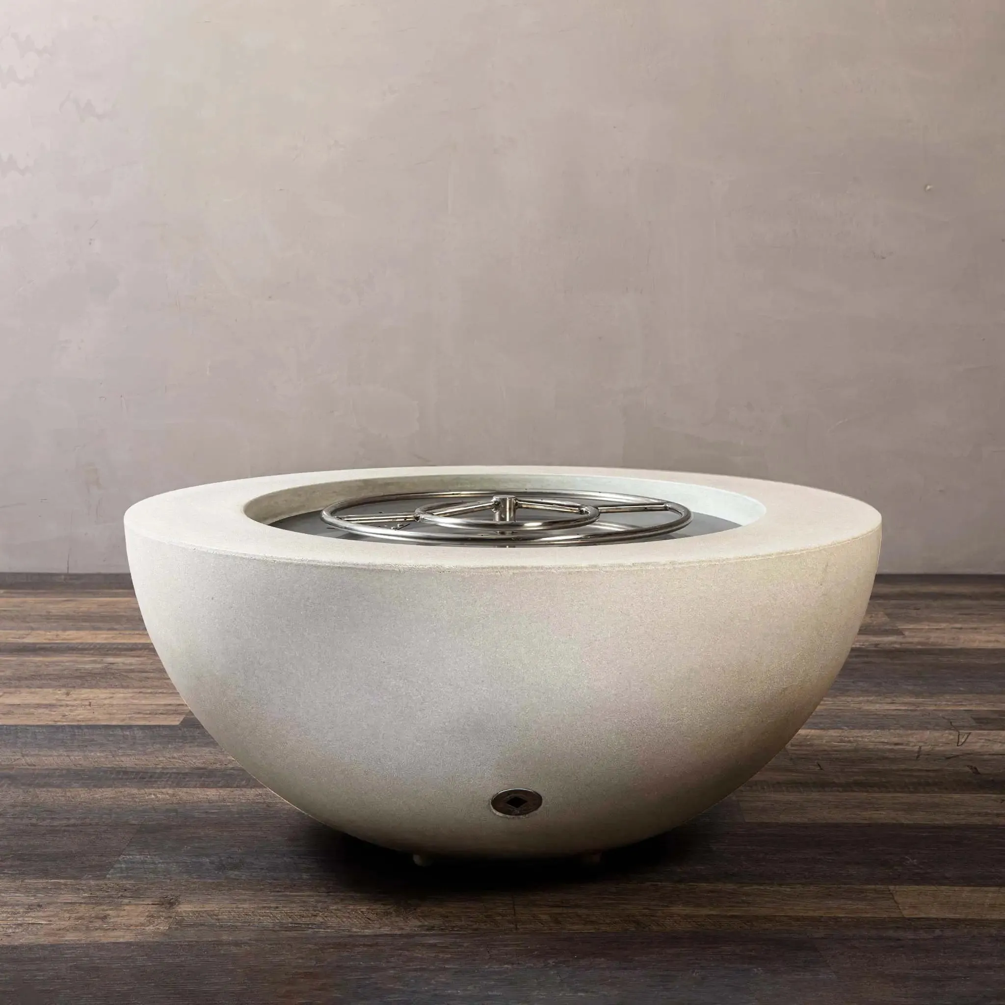 Gravity 36" W White Round Concrete CSA Electronic Ignition High/Low Natural Gas Fire Pit - SD-FP-GRAV-3616-WHT-ELECCSAHL-NG by Starfire Designs