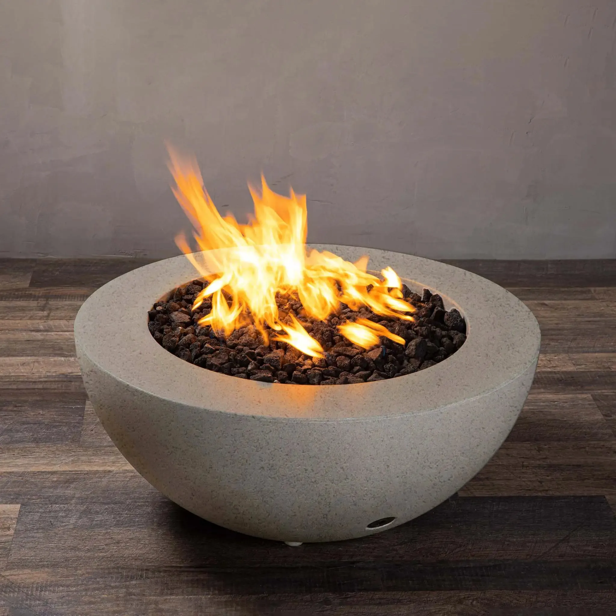 Gravity - Rustic 36" W Beige Round Concrete CSA Electronic Ignition High/Low Natural Gas Fire Pit - SD-FP-TRAV-3616-BEIG-ELECCSAHL-NG by Starfire Designs