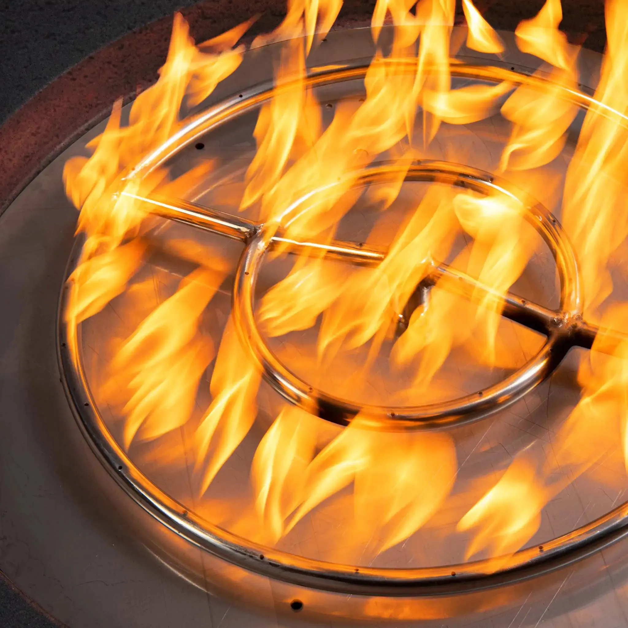 Gravity - Rustic 36" W Graphite Round Concrete CSA Electronic Ignition On/Off Propane Gas Fire Pit - SD-FP-TRAV-3616-GRPH-ELECCSAOO-LP by Starfire Designs