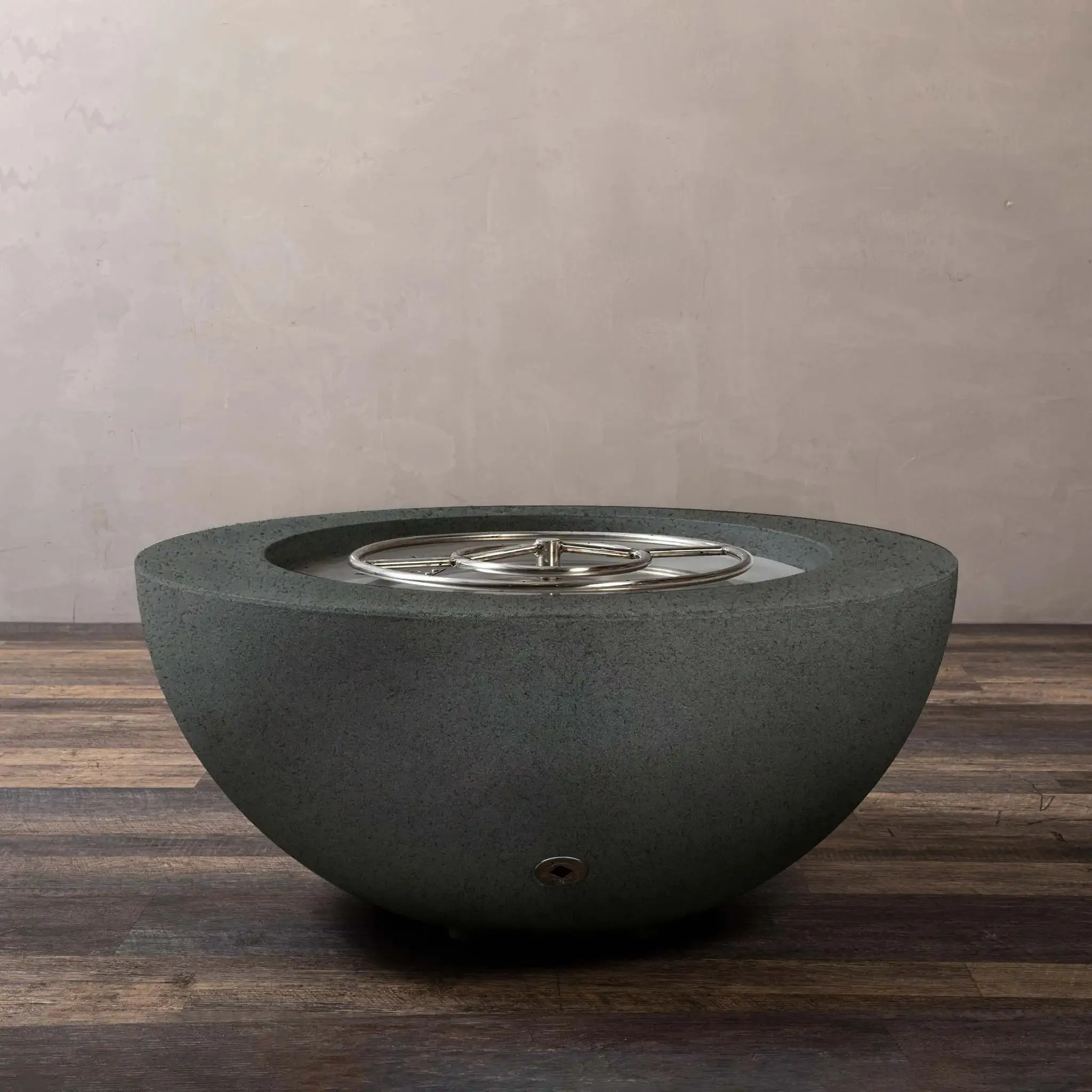 Gravity - Rustic 36" W Graphite Round Concrete CSA Electronic Ignition On/Off Propane Gas Fire Pit - SD-FP-TRAV-3616-GRPH-ELECCSAOO-LP by Starfire Designs