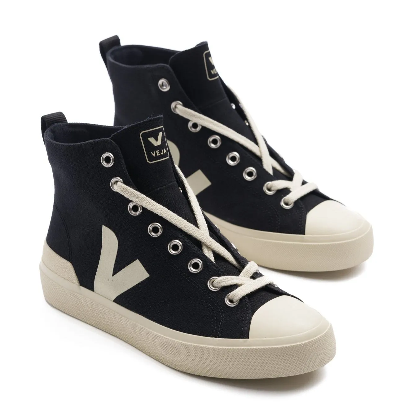 Veja Wata II Canvas Shoe - Black/Pierre